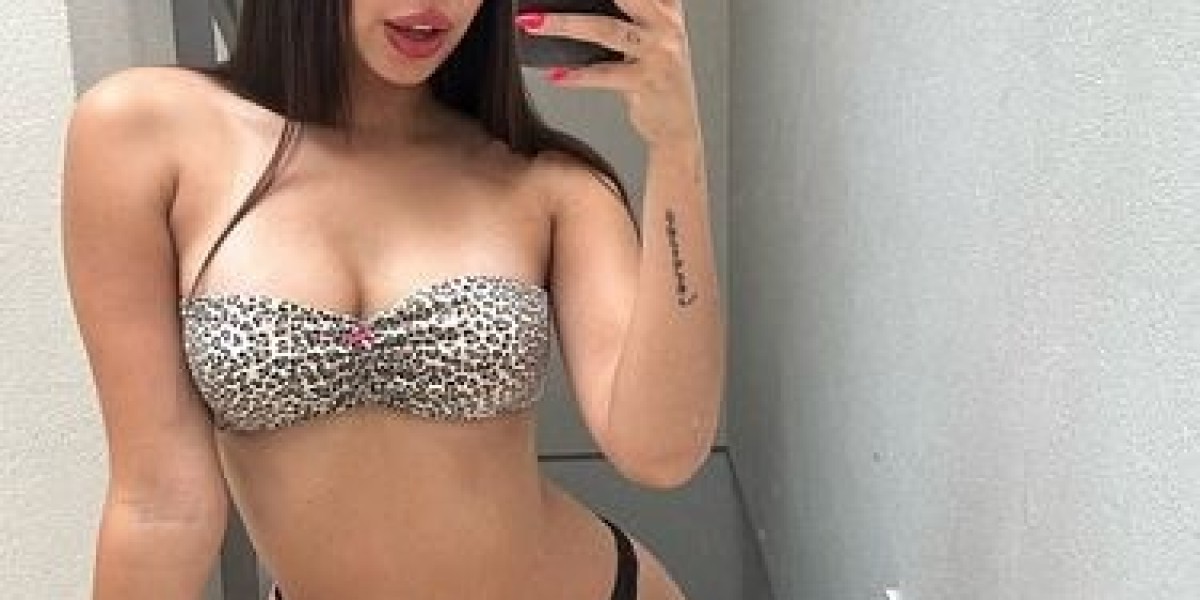 Find cheap book girls with air-conditioned room in Istanbul
