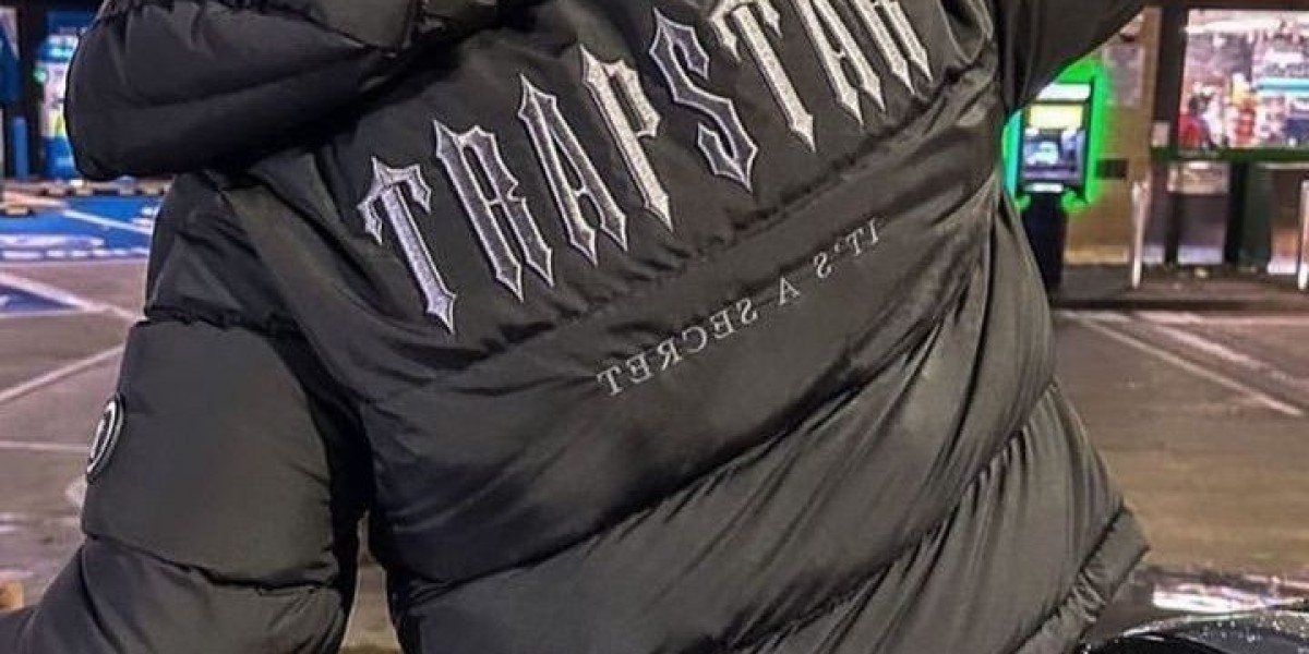 Trapstar Windbreakers: Refresh Your Everyday Streetwear Look