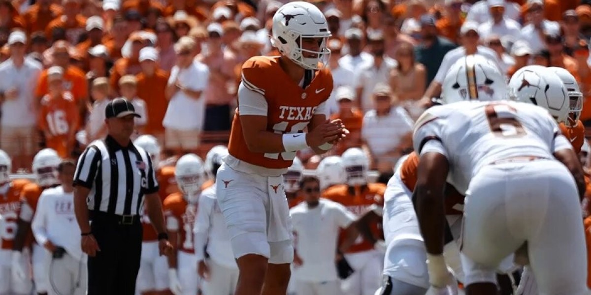 Texas Longhorns Defensive Again Enters Move Portal
